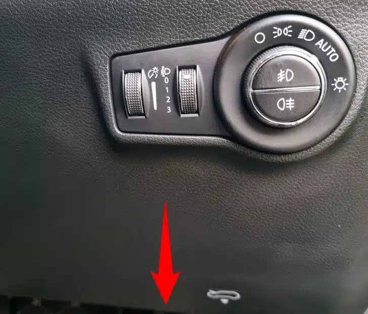 jeep fuse box location